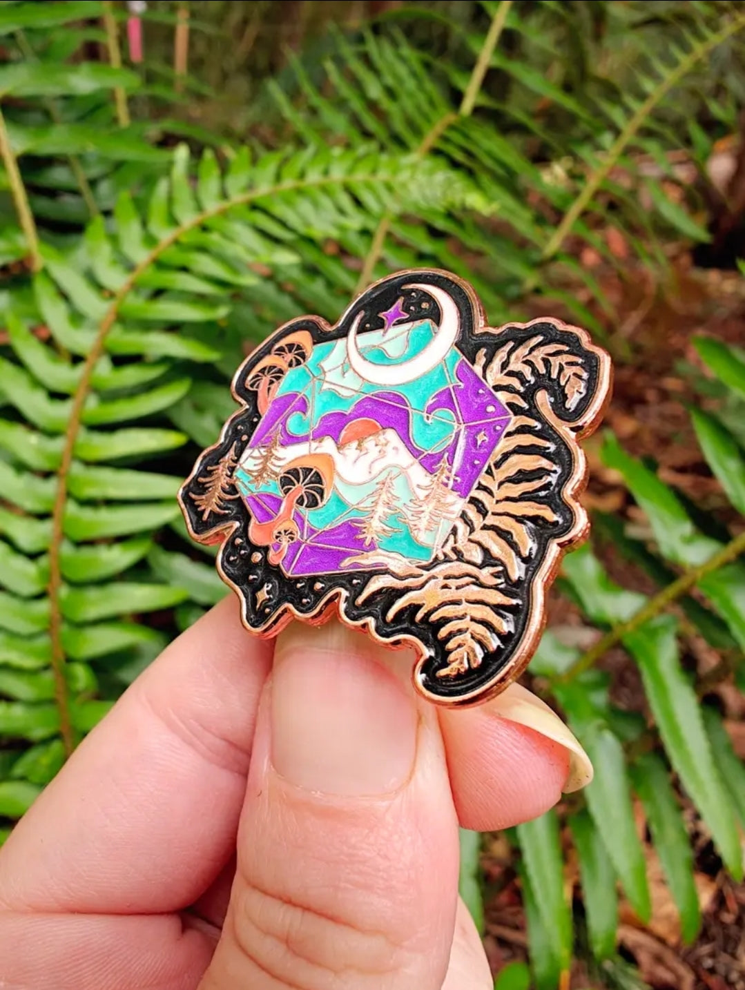Divine D20 - Pin
